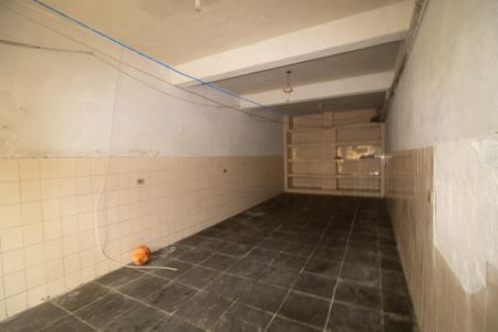 Casa para alugar com 150m², 2 quartos e 1 vaga Casa para alugar com 150m², 2 quartos e 1 vagaSalão