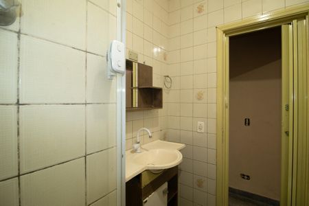 Casa para alugar com 150m², 2 quartos e 1 vaga Casa para alugar com 150m², 2 quartos e 1 vagaBanheiro 1