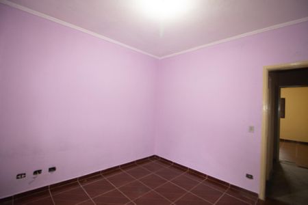 Casa para alugar com 150m², 2 quartos e 1 vaga Casa para alugar com 150m², 2 quartos e 1 vagaQuarto 2