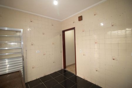 Casa para alugar com 150m², 2 quartos e 1 vaga Casa para alugar com 150m², 2 quartos e 1 vagaCozinha