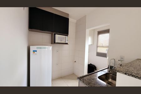 Apartamento para alugar com 60m², 2 quartos e 1 vaga Apartamento para alugar com 60m², 2 quartos e 1 vagaCozinha e Área de Serviço