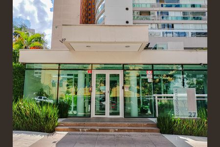 Apartamento para alugar com 33m², 1 quarto e 1 vagaFachada e portaria