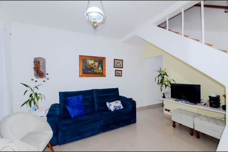 Casa à venda com 100m², 2 quartos e 1 vagaSala