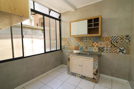 Apartamento à venda com 73m², 2 quartos e sem vaga Apartamento à venda com 73m², 2 quartos e sem vagaCozinha