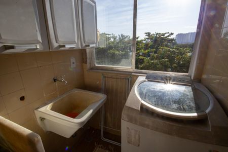 Apartamento para alugar com 57m², 2 quartos e 1 vagaÁrea de Serviço