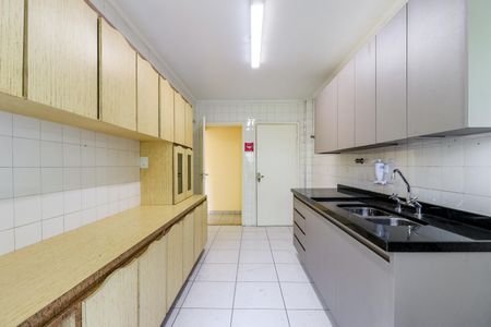Apartamento à venda com 70m², 2 quartos e 2 vagasCozinha