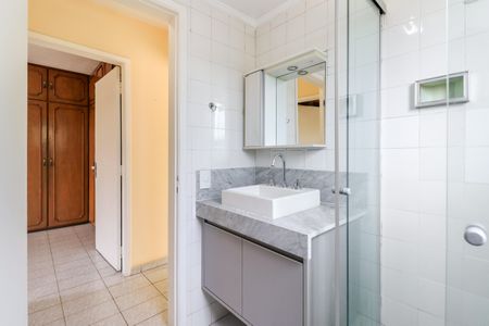 Apartamento à venda com 70m², 2 quartos e 2 vagasBanheiro
