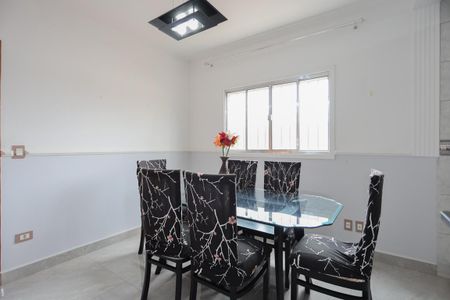 Casa à venda com 120m², 3 quartos e 2 vagasCopa