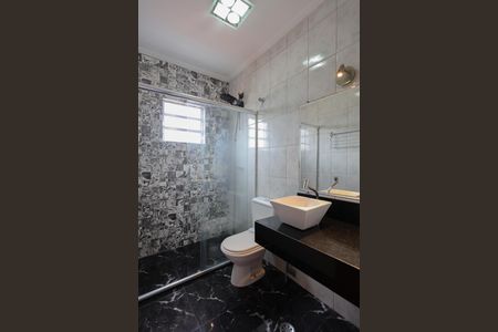 Casa à venda com 120m², 3 quartos e 2 vagasBanheiro da Suíte