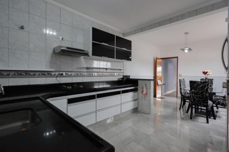 Casa à venda com 120m², 3 quartos e 2 vagasCozinha