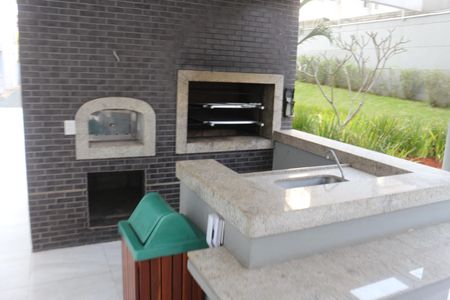 Apartamento à venda com 90m², 2 quartos e 2 vagasÁrea comum - Churrasqueira