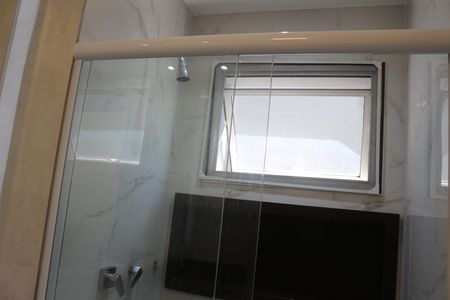 Apartamento à venda com 90m², 2 quartos e 2 vagasBanheiro da Suíte 1