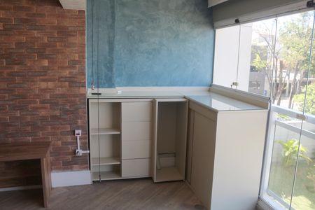 Apartamento à venda com 90m², 2 quartos e 2 vagasVaranda