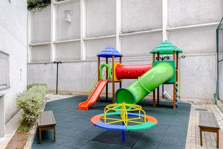 Apartamento à venda com 65m², 3 quartos e 1 vagaÁrea comum - Playground