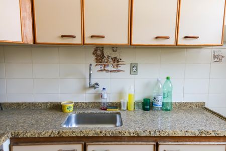 Casa à venda com 405m², 3 quartos e 2 vagas Casa à venda com 405m², 3 quartos e 2 vagasCozinha