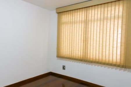 Casa à venda com 405m², 3 quartos e 2 vagas Casa à venda com 405m², 3 quartos e 2 vagasQuarto 3 - 1º Pavimento