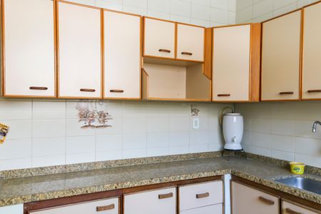 Casa à venda com 405m², 3 quartos e 2 vagas Casa à venda com 405m², 3 quartos e 2 vagasCozinha