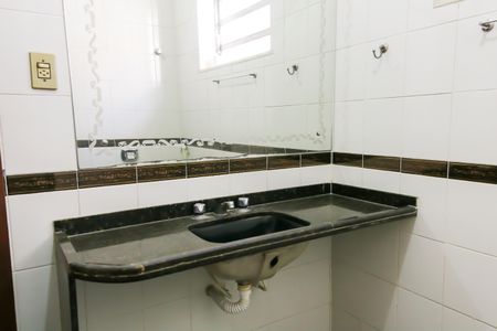 Casa à venda com 405m², 3 quartos e 2 vagas Casa à venda com 405m², 3 quartos e 2 vagasBanheiro - 1º Pavimento