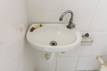 Casa à venda com 405m², 3 quartos e 2 vagas Casa à venda com 405m², 3 quartos e 2 vagasBanheiro de serviço