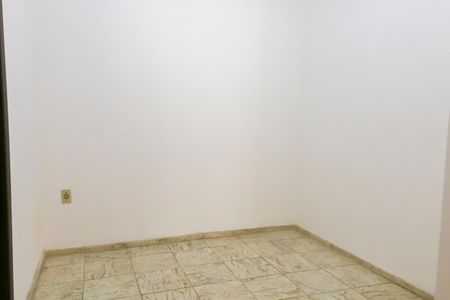 Casa à venda com 405m², 3 quartos e 2 vagas Casa à venda com 405m², 3 quartos e 2 vagasSala - 2º Pavimento