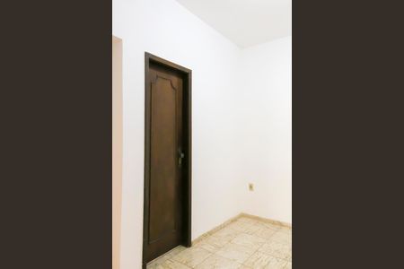 Casa à venda com 405m², 3 quartos e 2 vagas Casa à venda com 405m², 3 quartos e 2 vagasSala - 2º Pavimento