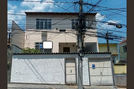 Casa à venda com 405m², 3 quartos e 2 vagas Casa à venda com 405m², 3 quartos e 2 vagasFachada/ Placa