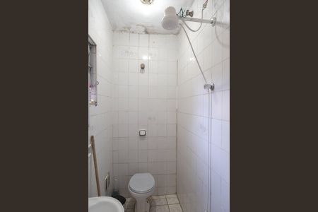 Casa à venda com 178m², 3 quartos e 2 vagas Casa à venda com 178m², 3 quartos e 2 vagasBanheiro 2