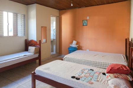 Casa à venda com 178m², 3 quartos e 2 vagas Casa à venda com 178m², 3 quartos e 2 vagasQuarto 1