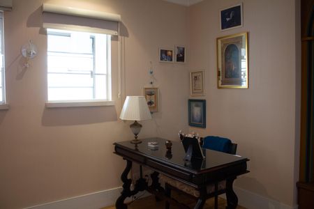 Apartamento à venda com 267m², 3 quartos e 2 vagasEscritório