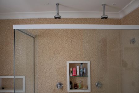 Apartamento à venda com 267m², 3 quartos e 2 vagasBanheiro da Suíte 2