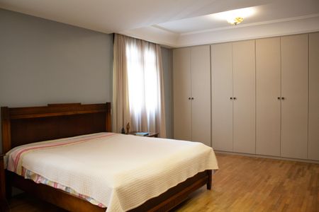 Apartamento à venda com 267m², 3 quartos e 2 vagasSuíte 2