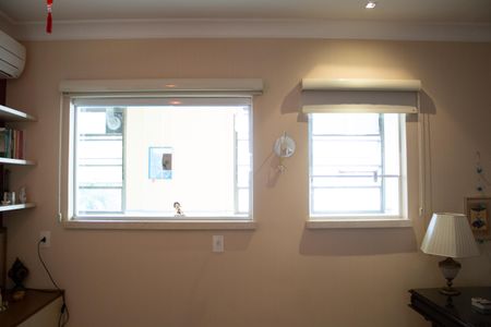 Apartamento à venda com 267m², 3 quartos e 2 vagasEscritório