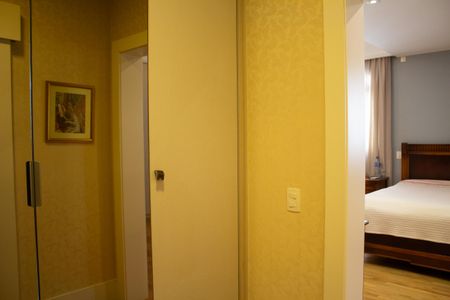 Apartamento à venda com 267m², 3 quartos e 2 vagasCloset da suíte 2