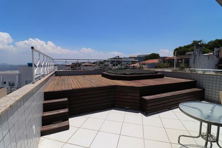 Casa à venda com 450m², 3 quartos e 3 vagasTerraço