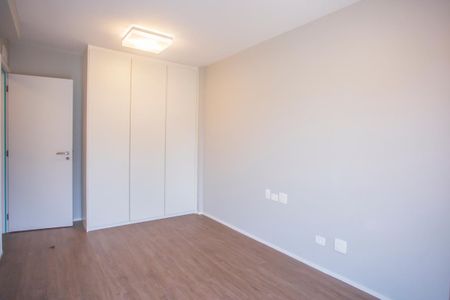 Apartamento à venda com 137m², 3 quartos e 2 vagas Apartamento à venda com 137m², 3 quartos e 2 vagasQuarto 2