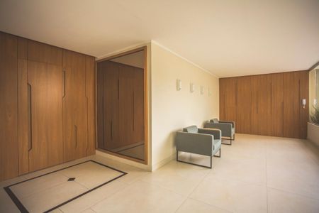 Apartamento à venda com 137m², 3 quartos e 2 vagas Apartamento à venda com 137m², 3 quartos e 2 vagasHall social