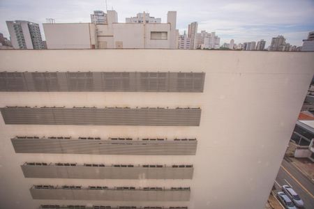 Apartamento à venda com 137m², 3 quartos e 2 vagas Apartamento à venda com 137m², 3 quartos e 2 vagasVista