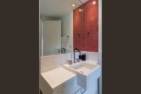 Apartamento para alugar com 200m², 3 quartos e 3 vagas Apartamento para alugar com 200m², 3 quartos e 3 vagasBanheiro