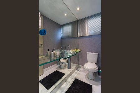 Apartamento para alugar com 200m², 3 quartos e 3 vagas Apartamento para alugar com 200m², 3 quartos e 3 vagasBanheiro 4