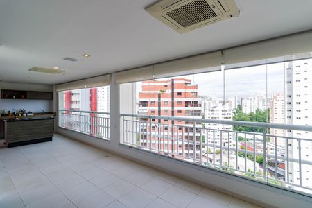 Apartamento para alugar com 200m², 3 quartos e 3 vagas Apartamento para alugar com 200m², 3 quartos e 3 vagasVaranda da Sala