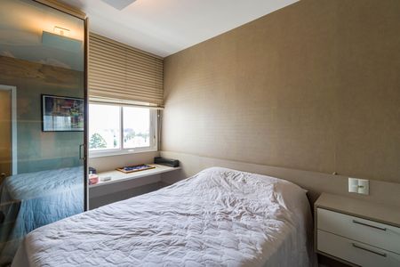 Apartamento para alugar com 200m², 3 quartos e 3 vagas Apartamento para alugar com 200m², 3 quartos e 3 vagasQuarto