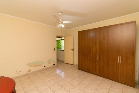 Casa à venda com 400m², 6 quartos e 11 vagasQuarto 1