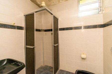 Casa à venda com 400m², 6 quartos e 11 vagasBanheiro de Serviço