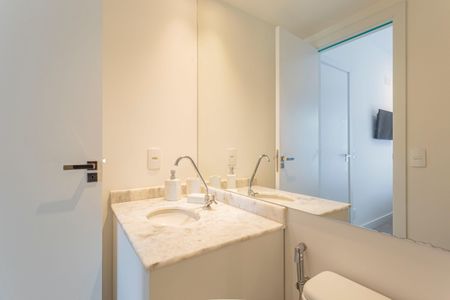 Apartamento para alugar com 38m², 1 quarto e sem vagaBanheiro