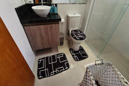 Apartamento para alugar com 50m², 2 quartos e sem vaga Apartamento para alugar com 50m², 2 quartos e sem vagaBanheiro