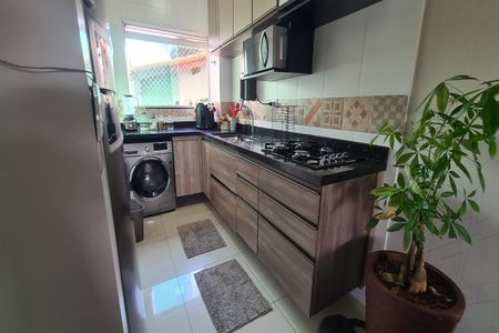 Apartamento para alugar com 50m², 2 quartos e sem vaga Apartamento para alugar com 50m², 2 quartos e sem vagaCozinha e Área de Serviço