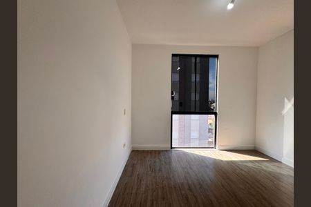 Apartamento à venda com 104m², 2 quartos e 2 vagasSuite