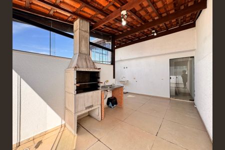 Apartamento à venda com 104m², 2 quartos e 2 vagasCobertura