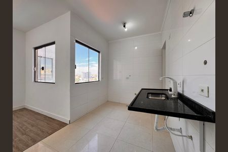 Apartamento à venda com 104m², 2 quartos e 2 vagasCozinha