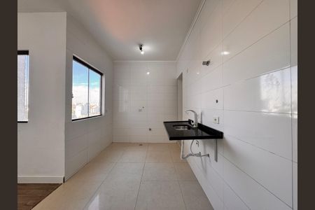 Apartamento à venda com 104m², 2 quartos e 2 vagasCozinha